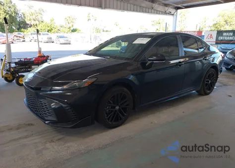 2025 Toyota Camry Se из США, поврежденный, VIN 4T1DAACK7SU547128